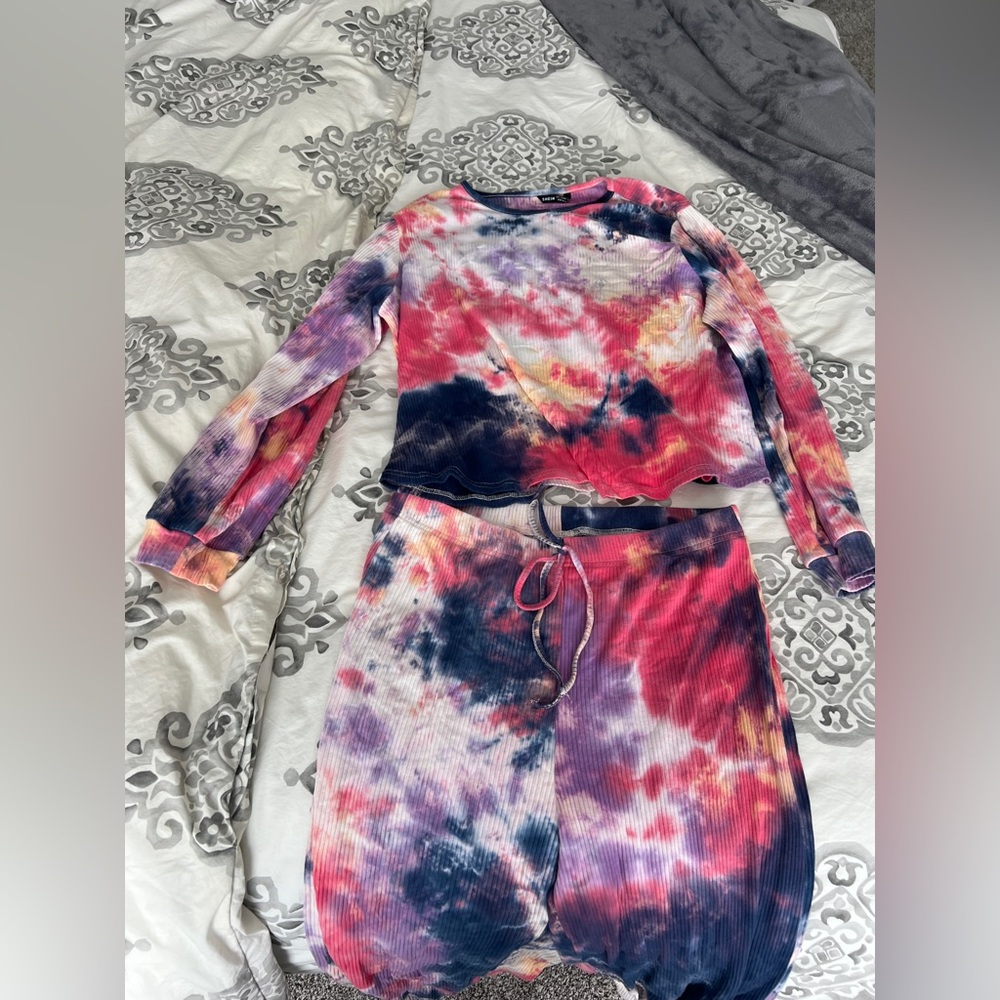 Colorful Tie-Dye Lounge Set